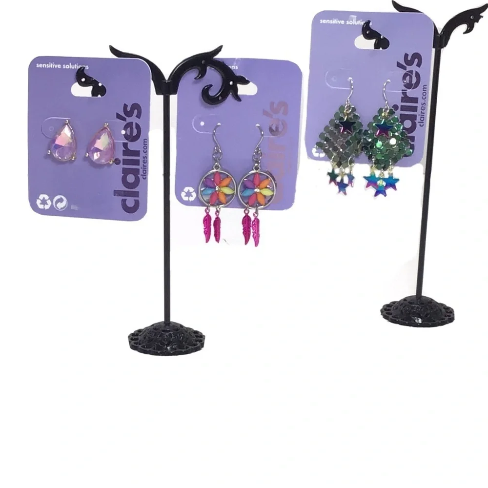 (3) Claire’s Boho Small Dangle Earrings-L20